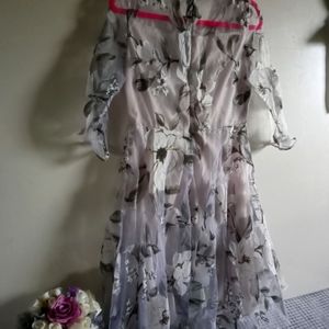 OcPlus Dress size Large/ Floral Sheer Silver/ Lavender Print